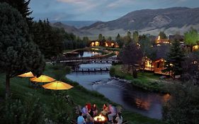 Rustic Inn Creekside Resort And Spa